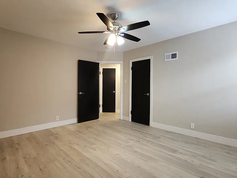 6401 Nottingham Avenue — Photo 15