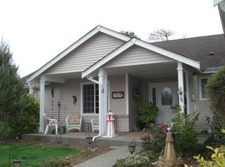 341 E Bay Heights Dr, Allyn, WA 98524