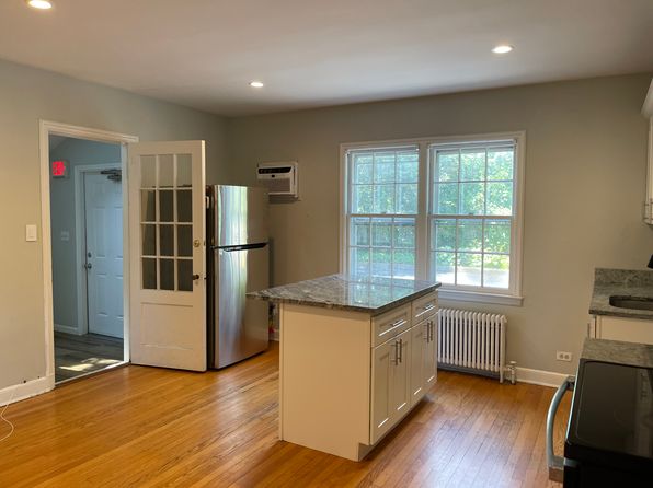 70 Lawrence Ave FLOOR 1