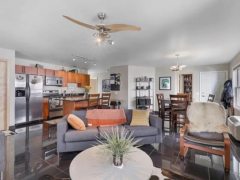 5406 Nokomis Ave — Photo 2