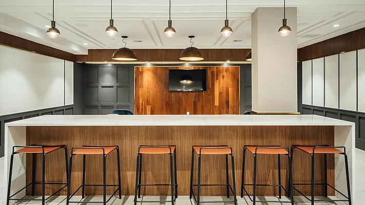 Rented by Nooklyn NYC LLC | media 54