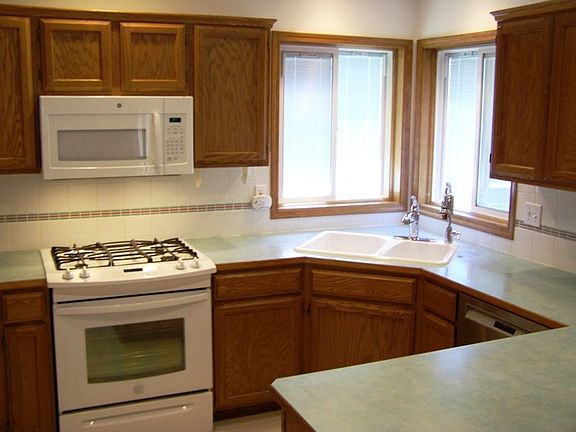4th image of 14818 E 23rd Ct