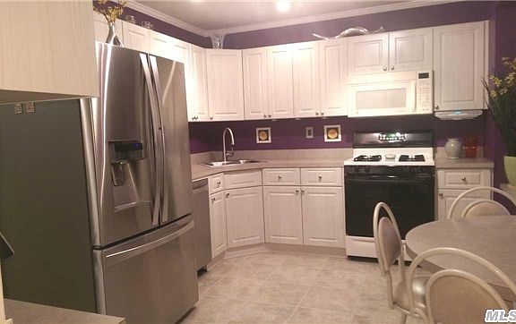 5th image of 2807 Wilshire Ln