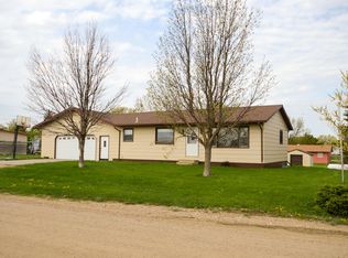401 S Pine Ave, Presho, SD 57568