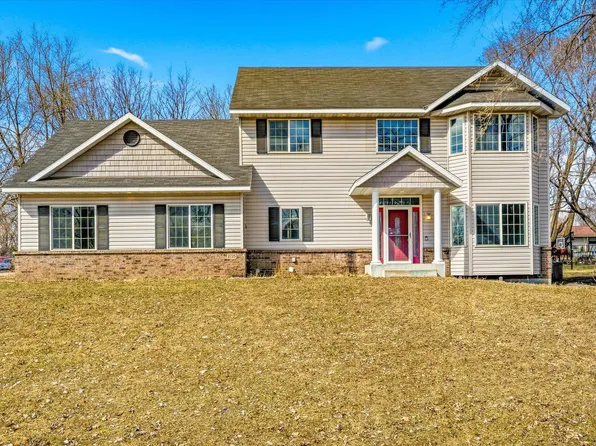2725 Tranquility Dr, Saint Cloud, MN 56301