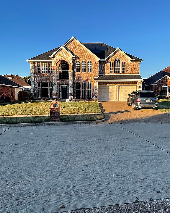 1st image of 705 Spicewood Dr