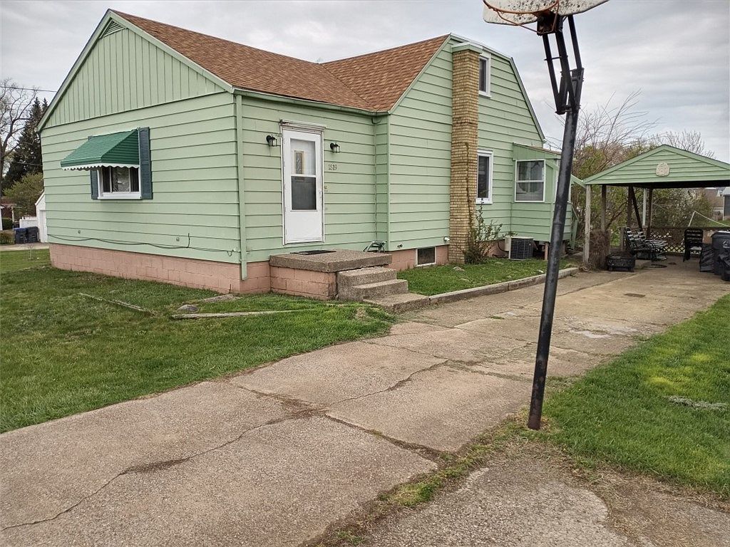 1519 Hartt Rd, Erie, PA 16505 | Zillow