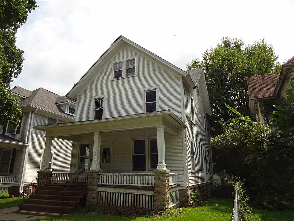 1st image of 943 Grant Ave