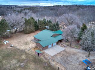 8361 E Warren Rd, Hesperia, MI 49421