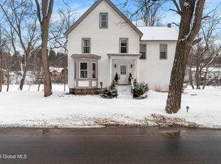 30 River St, Warrensburg, NY 12885