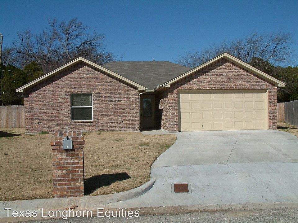 1st image of 11912 Dacca Ct