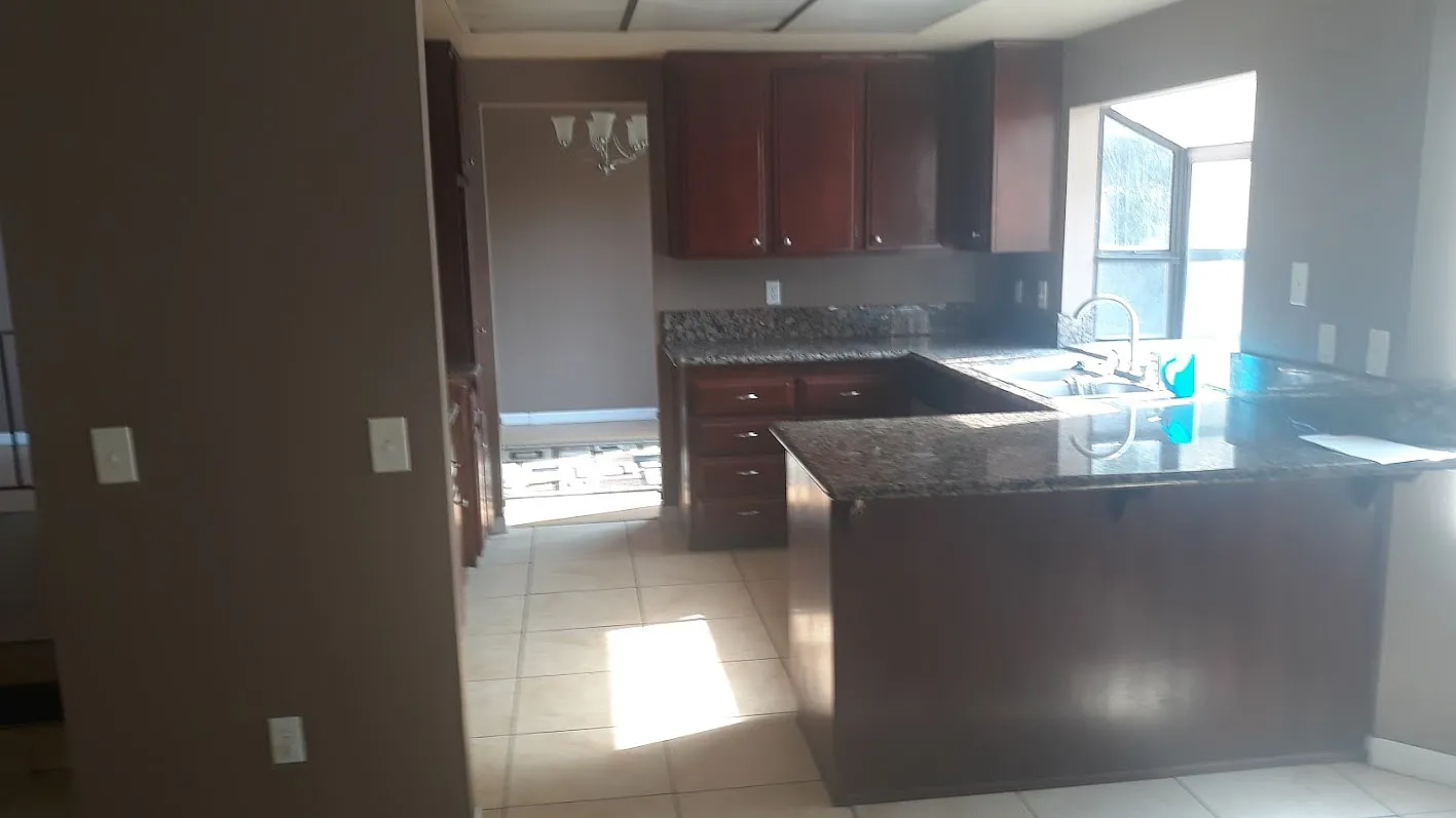 4 bed, 1620 sqft, $3,600 — Photo 1
