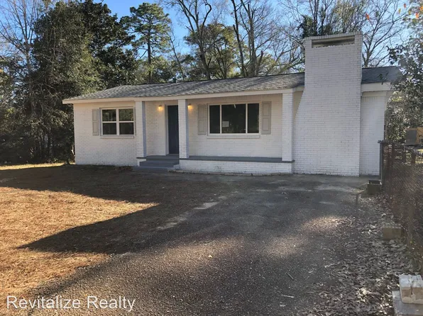 5759 Colonial Ln N, Mobile, AL 36618