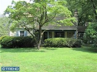 896 Sackettsford Rd, Ivyland, PA 18974