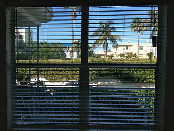 3rd image of 2445 Lake Pancoast Dr APT 10