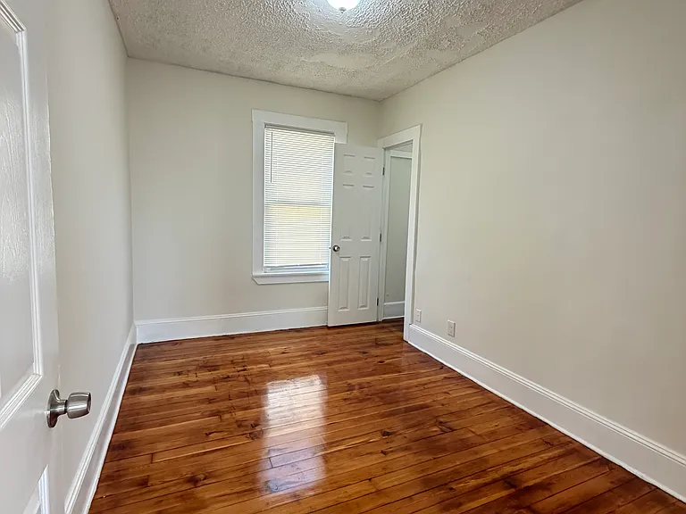 106 Ashley Blvd #3 — Photo 6