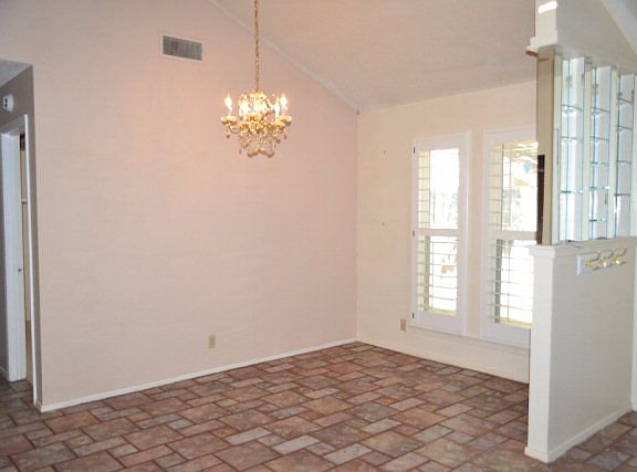 4th image of 1476 Brittany Ln