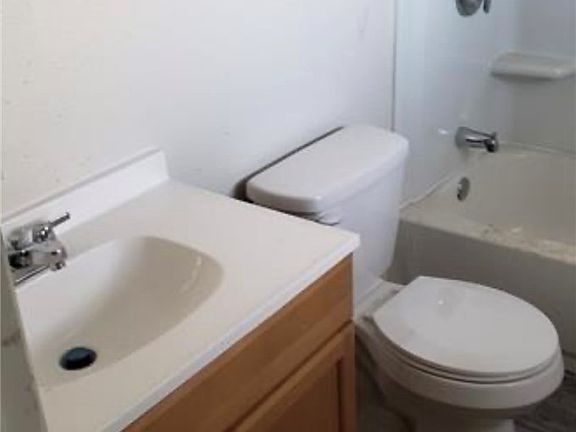 5th image of 3711 Southern Light Dr