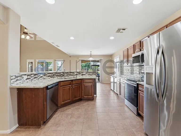 23196 S 216th St — Photo 11