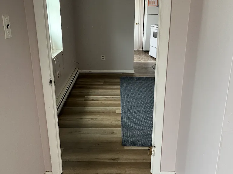 6121 Ridge Ave #A — Photo 4