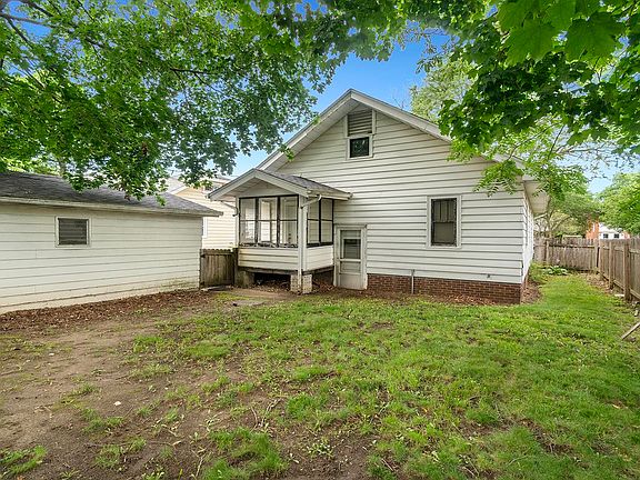 5th image of 1737 Hancock St