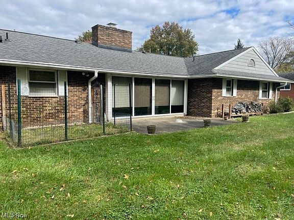 4th image of 2805 Brookview St