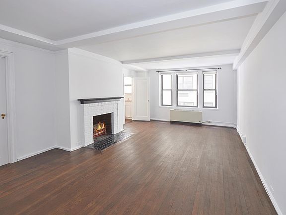 3rd image of 220 E 73rd St APT 2E