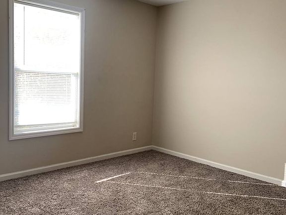 5th image of 516A Patriot Park Ct