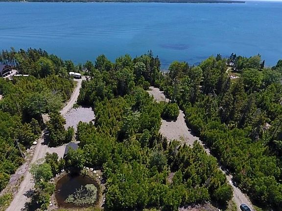 3rd image of 35 Peninsula Shores Road