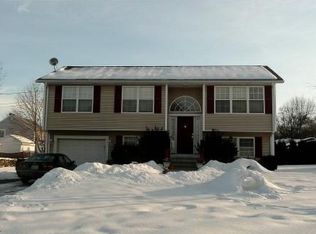 783 High St, Cumberland, RI 02864