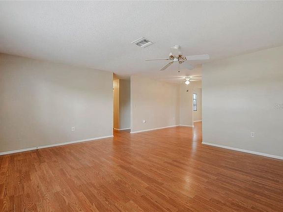 5th image of 3144 Wood St