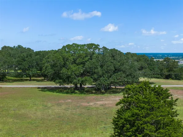 W Panorama Dr, La Grange, TX 78945