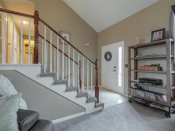 4th image of 6368 Brockway St