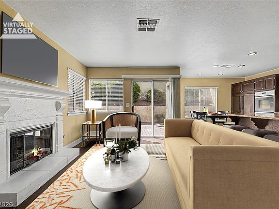 3rd image of 1825 Glenwillow Dr