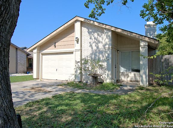 2nd image of 9730 Meadow Dr
