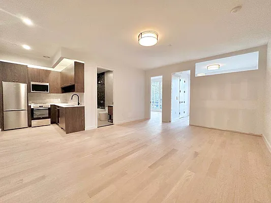 Rented by Doorway NYC, LLC | media 14