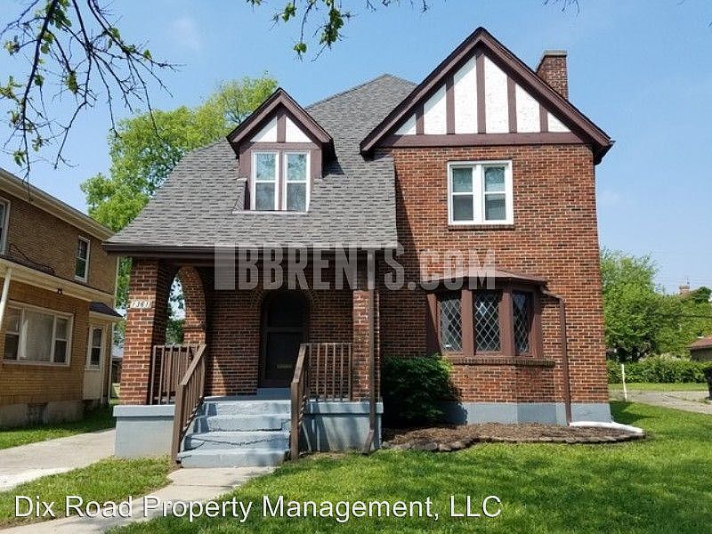 1st image of 1361 Kumler Ave