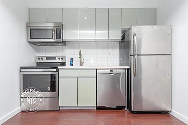 Rented by MySpaceNYC