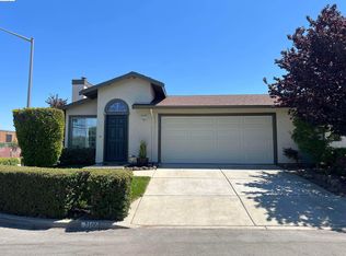 2100 Meadow View Pl, San Mateo, CA 94401