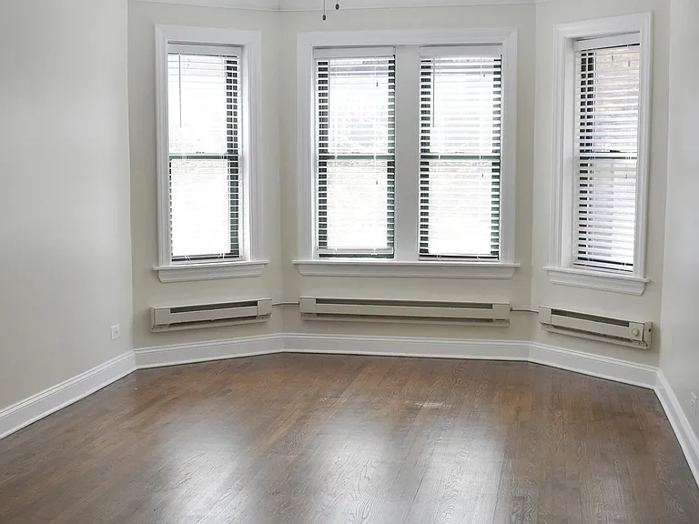 3845 N Greenview Ave #5 — Photo 7