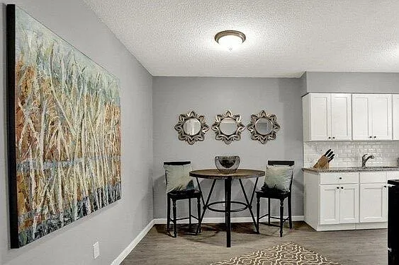2 bed, 765 sqft, $1,050 — Photo 4