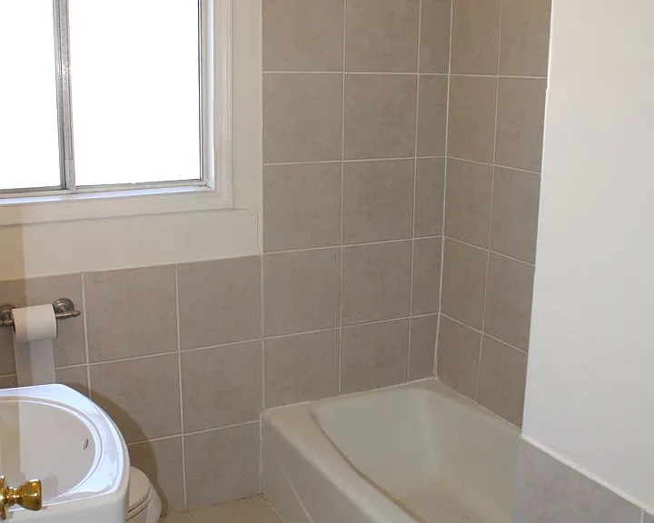 17 Lorraine Ave — Photo 12