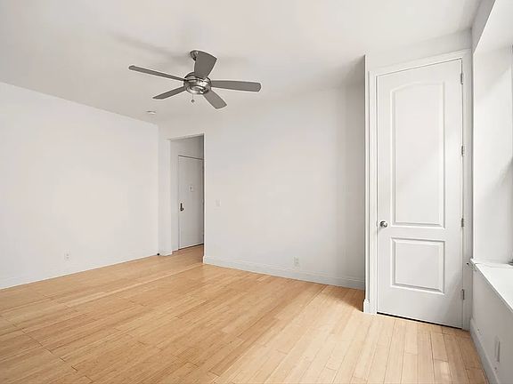 4th image of 66 Saint Nicholas Pl #27A