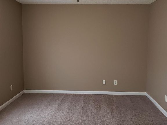 5th image of 2050 Tynewood Dr