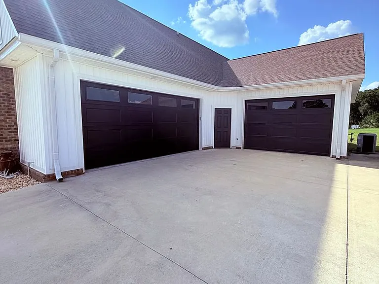 1781 County Road 700 — Photo 31