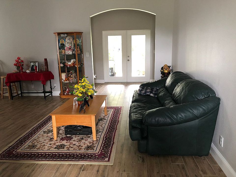 2nd image of 6721 51st Way N