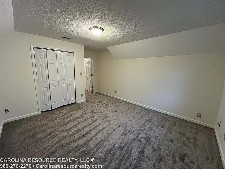 4535 Dawnwood Dr — Photo 21