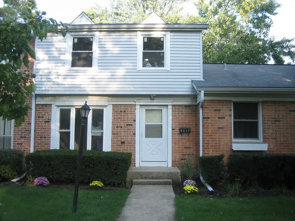 4017 Oxford Ct, Streamwood, IL 60107