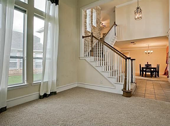 4th image of 3373 Nutmeg Cir