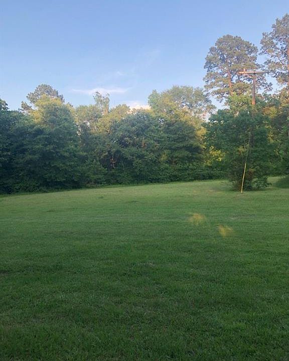 2nd image of 517 Bayou Maria Rd